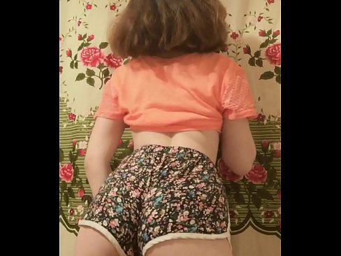 ❤️ Sexy ung babe tar av seg shortsen på kamera ❤❌ Kvalitetssex hos oss no.hdporn24.ru ❤